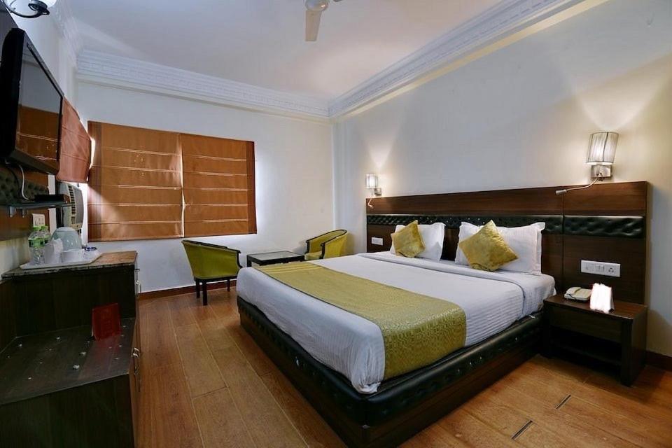 Hotel Empire Regency Dźajpur Zewnętrze zdjęcie