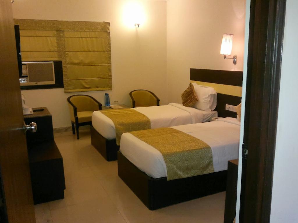 Hotel Empire Regency Dźajpur Zewnętrze zdjęcie