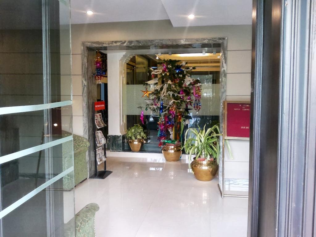 Hotel Empire Regency Dźajpur Zewnętrze zdjęcie