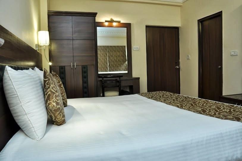 Hotel Empire Regency Dźajpur Zewnętrze zdjęcie