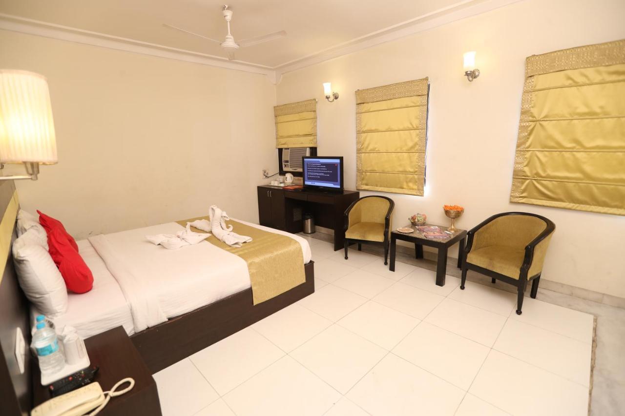 Hotel Empire Regency Dźajpur Zewnętrze zdjęcie