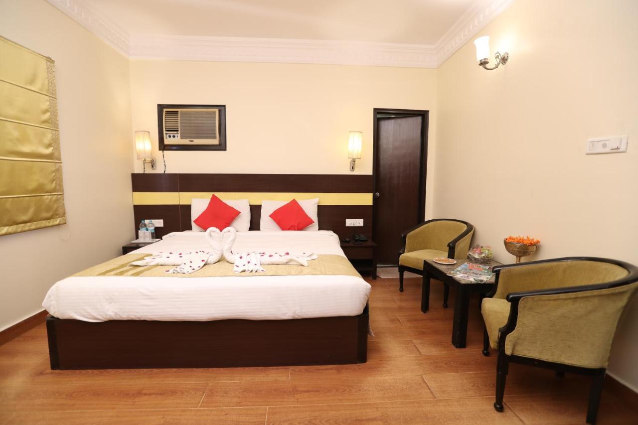 Hotel Empire Regency Dźajpur Zewnętrze zdjęcie